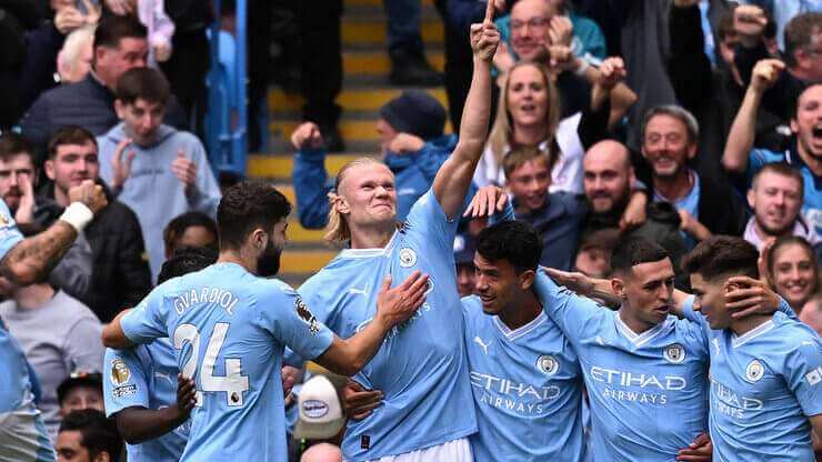 Manchester City secure their 13th home victory